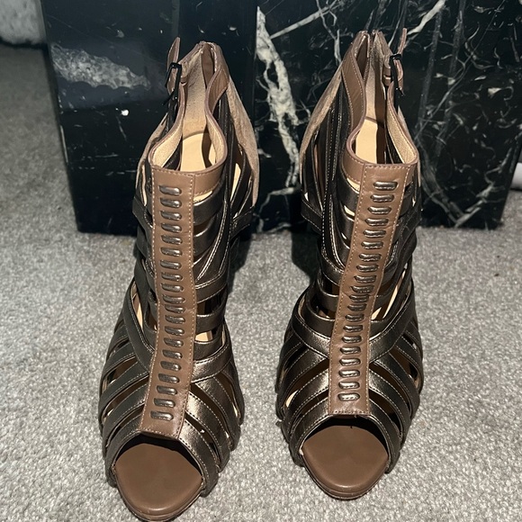 Authentic Christian Louboutin Gold Heels - Picture 1 of 5